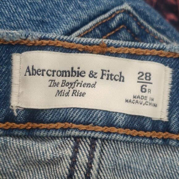 Abercrombie & Fitch The Boyfriend Mid Rise Distressed Jeans Size 28 / 6R A&F - Picture 2 of 12